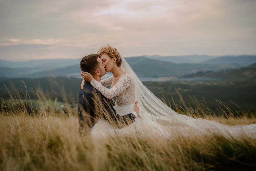 Svadobný fotograf Marcin Dąbrowski (jmphotoarist). Fotografia publikovaná 2. júna 2022