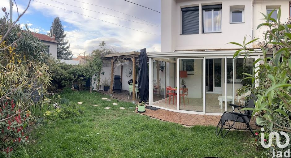 Vente maison 3 pièces 72 m² à Bourg-les-valence (26500), 220 000 €