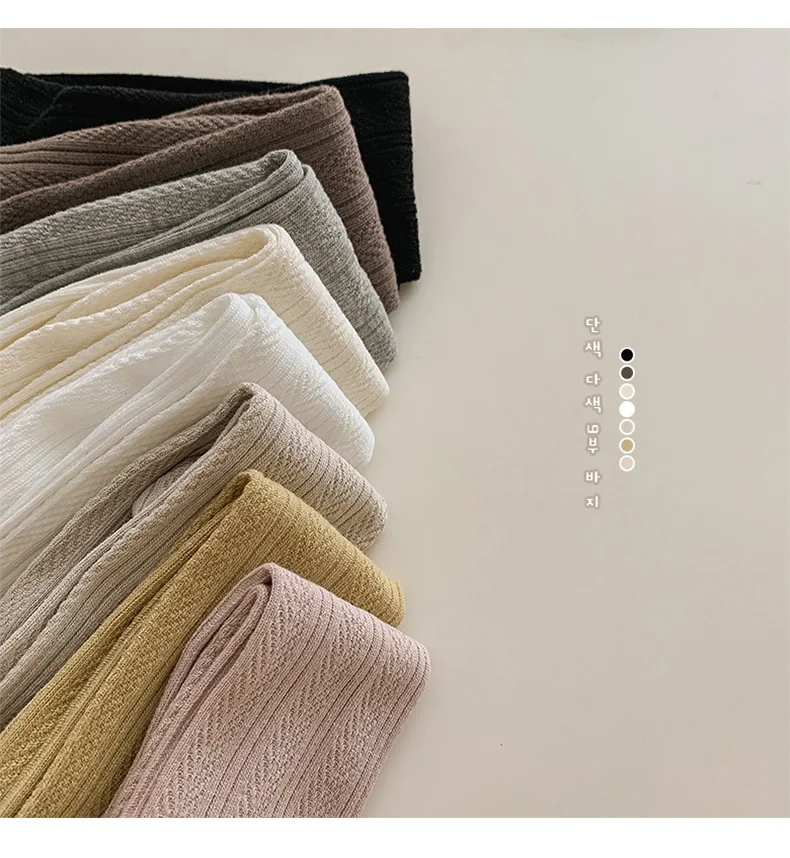 Leggings infantis para meninas com padrão de trigo e cor sólida. Conforto e estilo para crianças, perfeitos para brincar e se divertir.