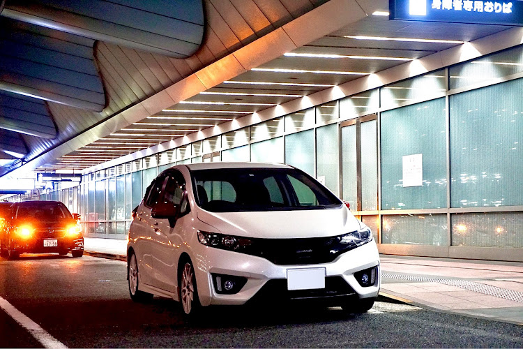 フィットのいつも、いいね！有り難う御座います🙇・コラボお誘いお待ちしております・ZN6・GP5に関するカスタム事例の投稿画像1枚目