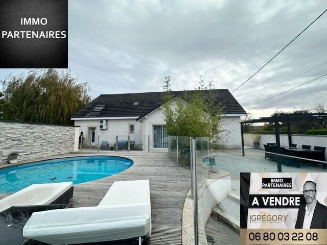 Vente maison 7 pièces 203 m² à Bellerive-sur-Allier (03700), 418 700 €