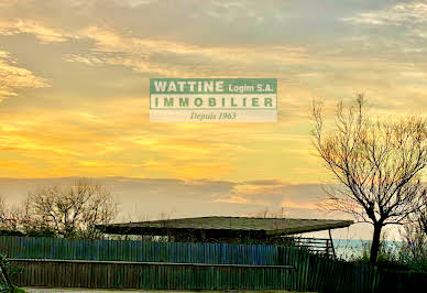 Villa avec piscine en bord de mer 1