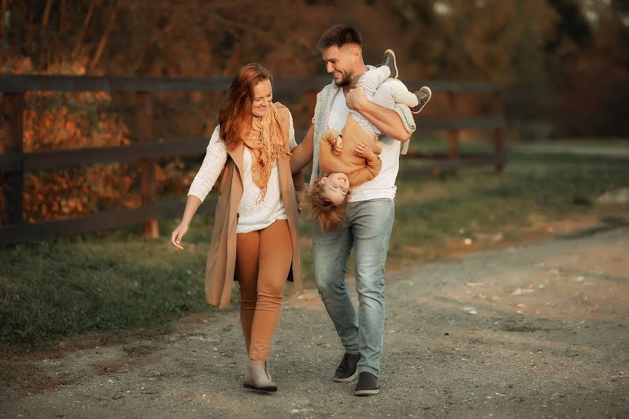 Fotografo di matrimoni Yuliya Soboleva (soboleva). Foto del 20 novembre 2021