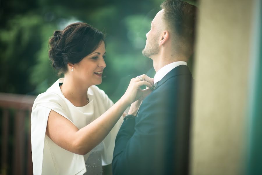 Fotógrafo de casamento Attila Héring (atihering). Foto de 10 de julho 2019