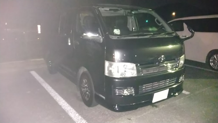 ハイエースバンの車中泊・ベッドキット・道の駅キャンプ・ハイエース車中泊・車中泊仕様に関するカスタム事例の投稿画像3枚目