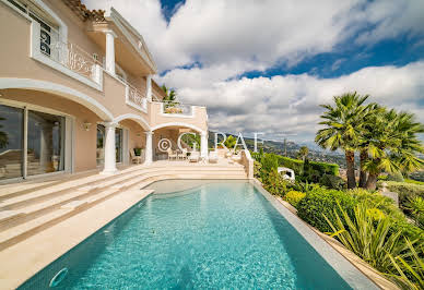 Villa with pool and terrace 3