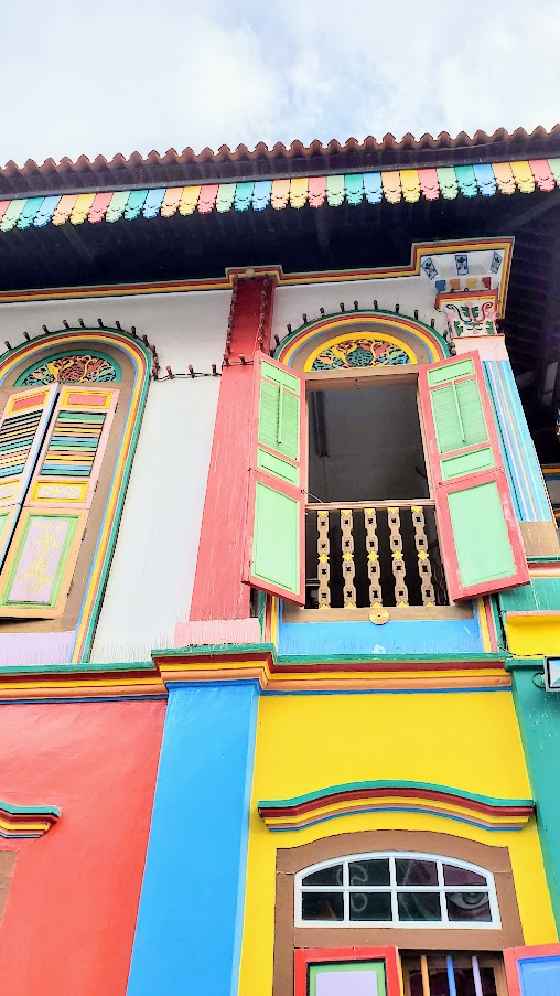 Other Things to Do In Singapore: free to visit is the former House of Tan Teng Niah was built in 1900, and is the last surviving Chinese Villa in Little India