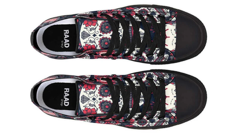 Chaussures en toile basses imprimées tendance pour couples. Confort et style pour des looks assortis. Commandez maintenant!