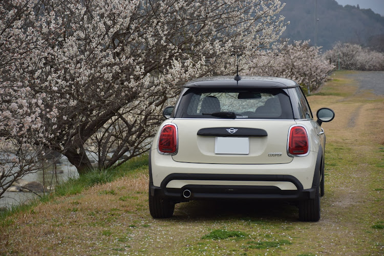 ミニのR56　MINI　ONE・鉄チン仕様・梅コラボ終了に関するカスタム事例の投稿画像9枚目