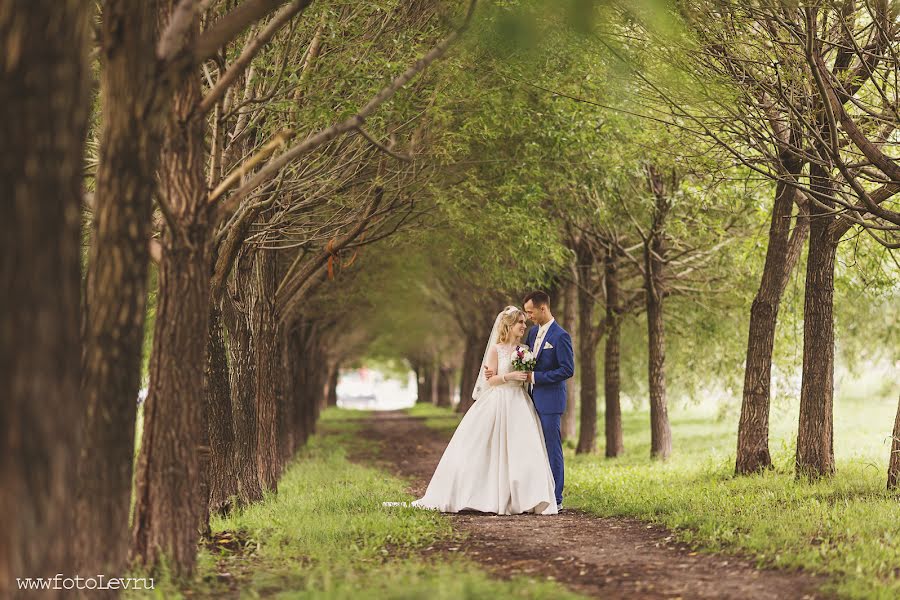 Wedding photographer Lev Chura (fotolev). Photo of 24 July 2015