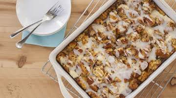 Cinnamon Roll Breakfast Casserole