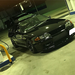 スカイライン R32