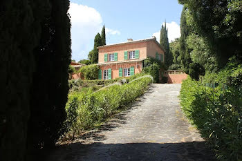 villa à Le Lavandou (83)