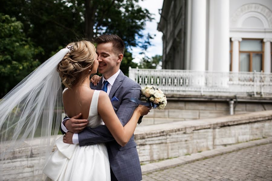 Fotógrafo de casamento Natalya Rodionova (wedsmile). Foto de 9 de setembro 2017