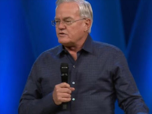 Bill Hybels seen as he announced his resignation to shocked churchgoers. /AGENCIES