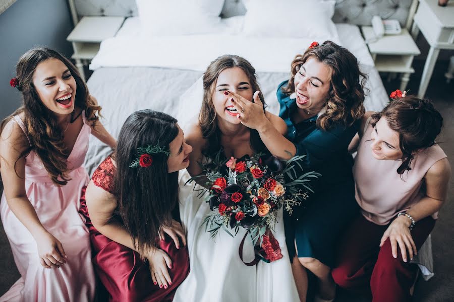 Fotografo di matrimoni Yuliya Artamonova (artamonovajuli). Foto del 12 febbraio 2019