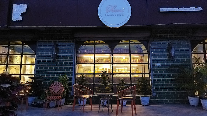 Oberai Bakers & Cafe