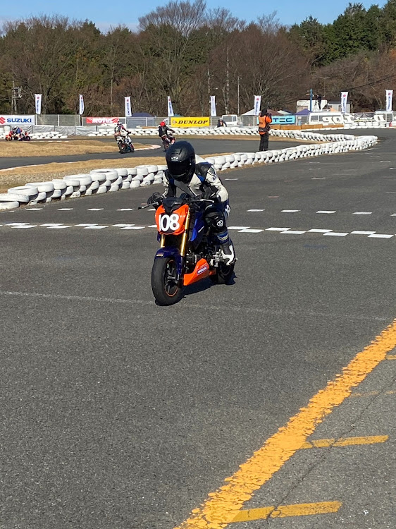 BRZの北川圭一杯・ドライブ・耐久レース・B-SQUARE・近畿スポーツランドに関するカスタム事例の投稿画像3枚目