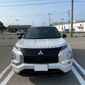 アウトランダーPHEV GN0W