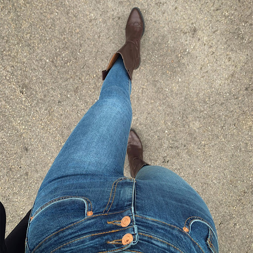Title 6, Hip-lifting, tight-fitting denim jeans for wome...