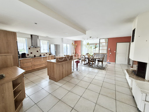 Maison avec jardin 1