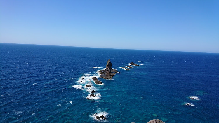 スカイラインの天気快晴☀️.°・北海道はまだ暑いに関するカスタム事例の投稿画像2枚目