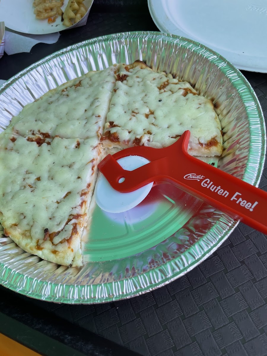 Gluten-Free Pizza at Water Country USA