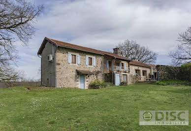 Maison avec jardin et terrasse 13