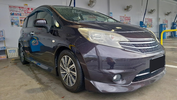 ノートのずぶ濡れの愛車・７月もよろしくお願いいたします・福岡・ノートアクシスに関するカスタム事例の投稿画像1枚目