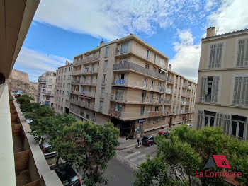 appartement à Marseille 7ème (13)