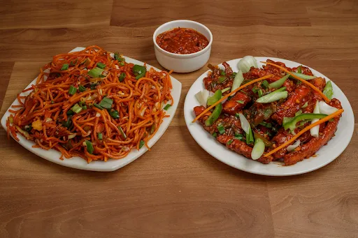 Paneer Crispy With Hakka Noodles