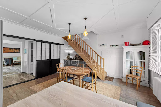 Maison avec jardin et terrasse 3