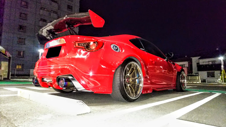 86の洗車・ローアングル・ロケットバニーに関するカスタム事例の投稿画像1枚目