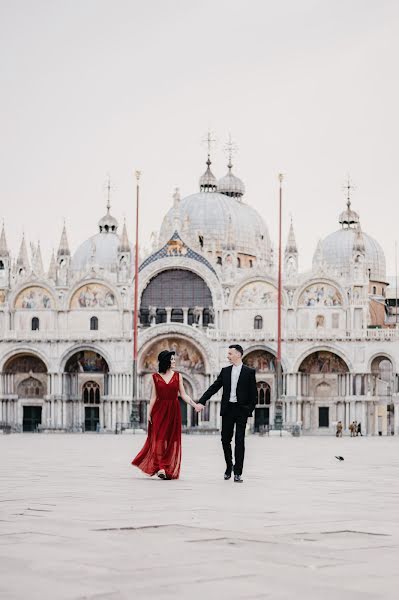 Fotógrafo de casamento Kseniya Dolzhenko (kseniadolzhenko). Foto de 5 de junho 2019