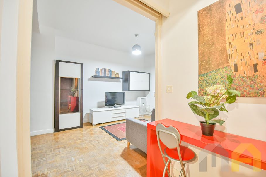 Vente appartement 2 pièces 39 m² à Paris 16ème (75016), 385 000 €