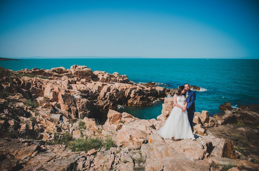 Fotografo di matrimoni Petia Emilova (smailka). Foto del 28 giugno 2017