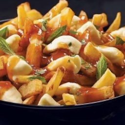 Home-Style Poutine