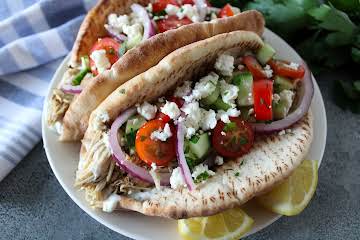 Slow Cooker Greek Chicken Gyros