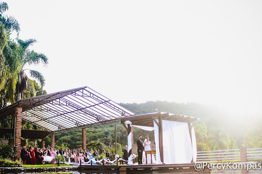 Photographe de mariage Percy Kompas (percypercy). Photo du 11 mai 2020