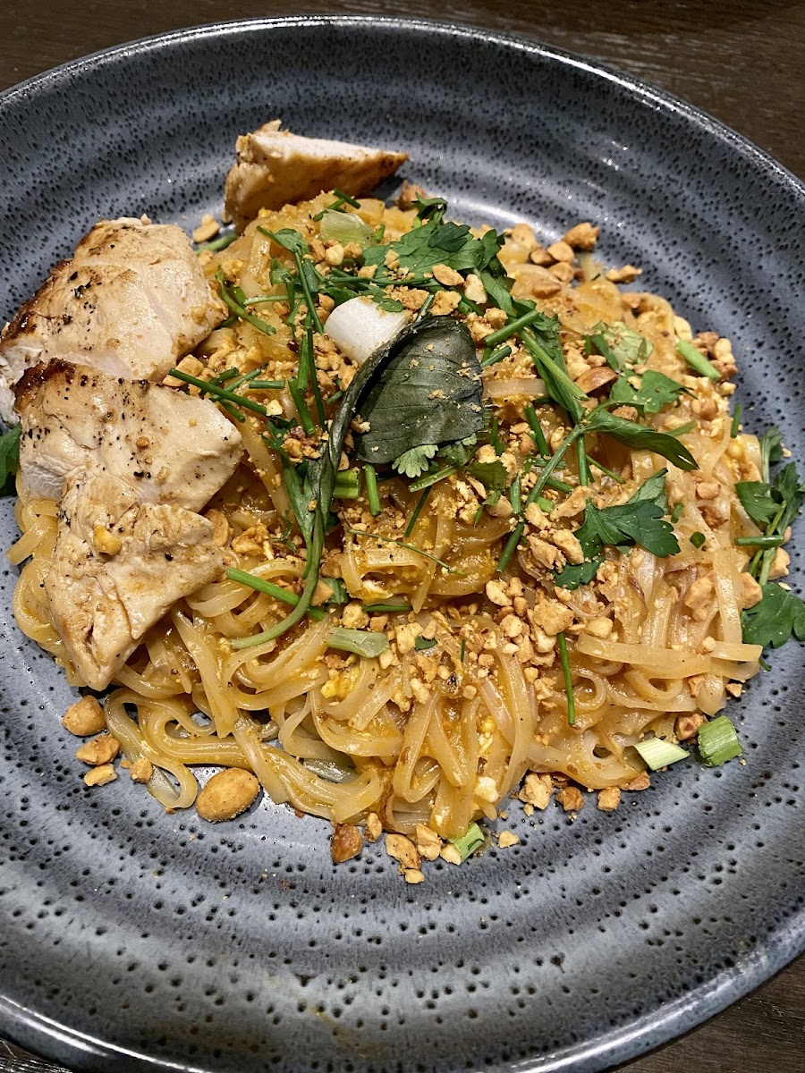 Chicken Pad Thai