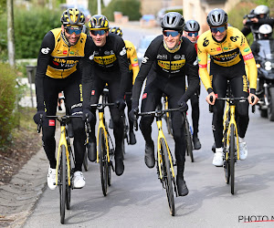 📷 Jumbo Visma stelt knappe shirts voor Tour de France voor