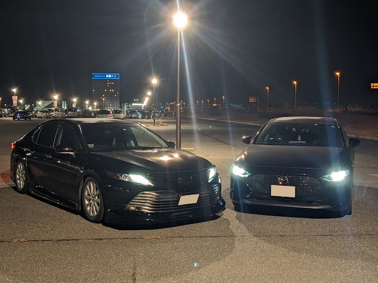 MAZDA3の70カムリ・アルテオン・北九州空港・夜のカメ活・車が好きな人と繋がりたいに関するカスタム事例の投稿画像4枚目