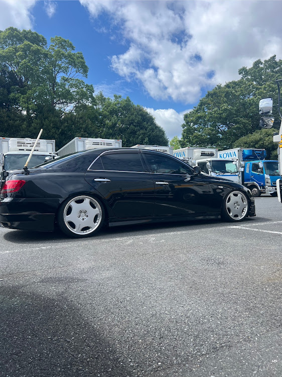 マークXの暑い、、暑いぞおおお！！・車高調整・みんなのバネレートはいくつですか？に関するカスタム事例の投稿画像4枚目