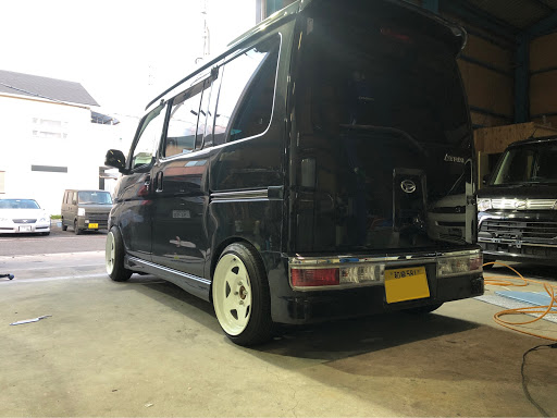 アトレーワゴン S321gのホイール交換 深リム 車高短 引っ張りタイヤに関するカスタム メンテナンスの投稿画像 車のカスタム情報はcartune