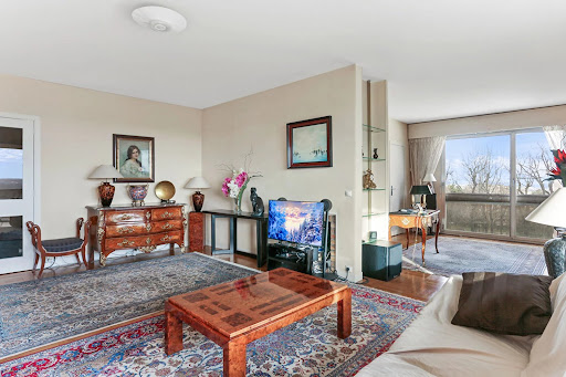 Apartment with terrace 5