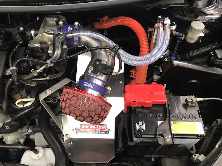 CR-ZのDIY・CR-Z・オイルキャッチタンク・ブローバイホース・エンジンルームに関するカスタム事例の投稿画像1枚目