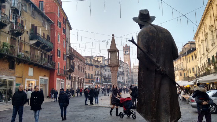 Piazza Delle Erbe Punto di vista di Bobo