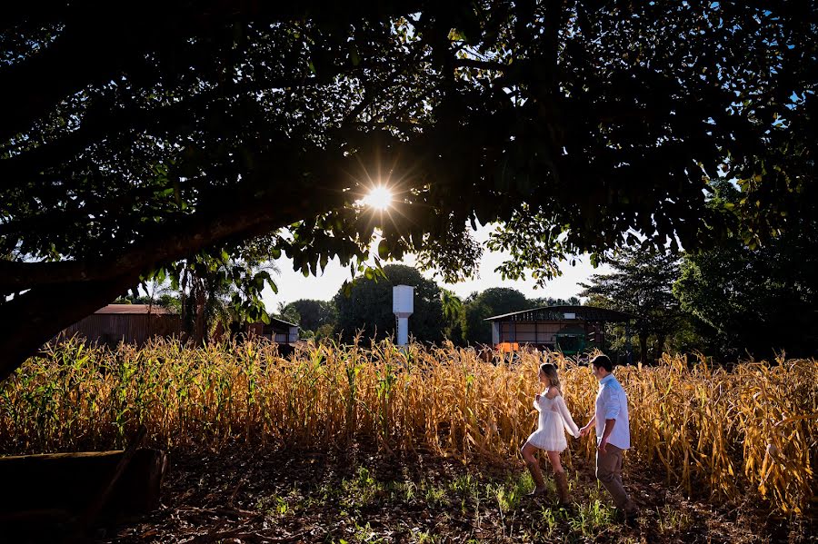 Wedding photographer Alysson Oliveira (alyssonoliveira). Photo of 14 September 2021