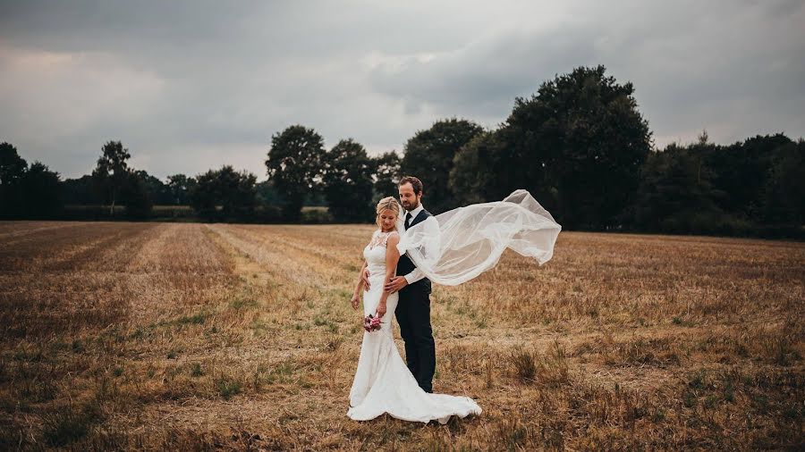 Photographe de mariage Tobias Schwertmann (tobias5778). Photo du 9 mars 2019