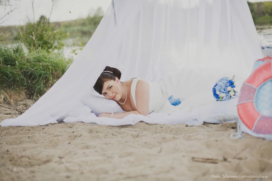 婚禮攝影師Elena Dubrovina（helendubrovina）。2013 11月25日的照片